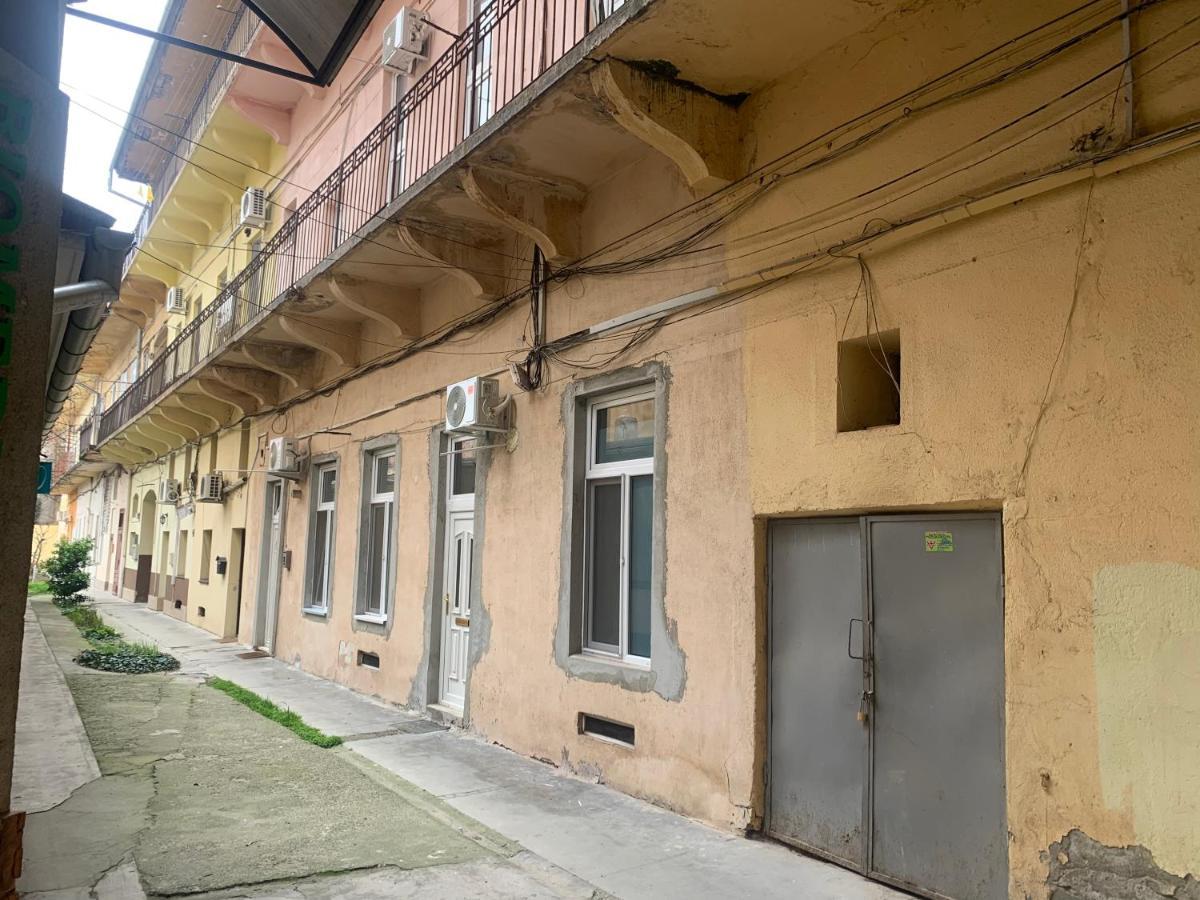 Young Downtown Apartment Arad Ngoại thất bức ảnh